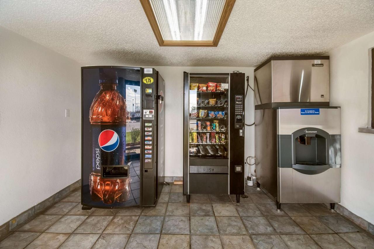 6-grove City, Oh Hotel